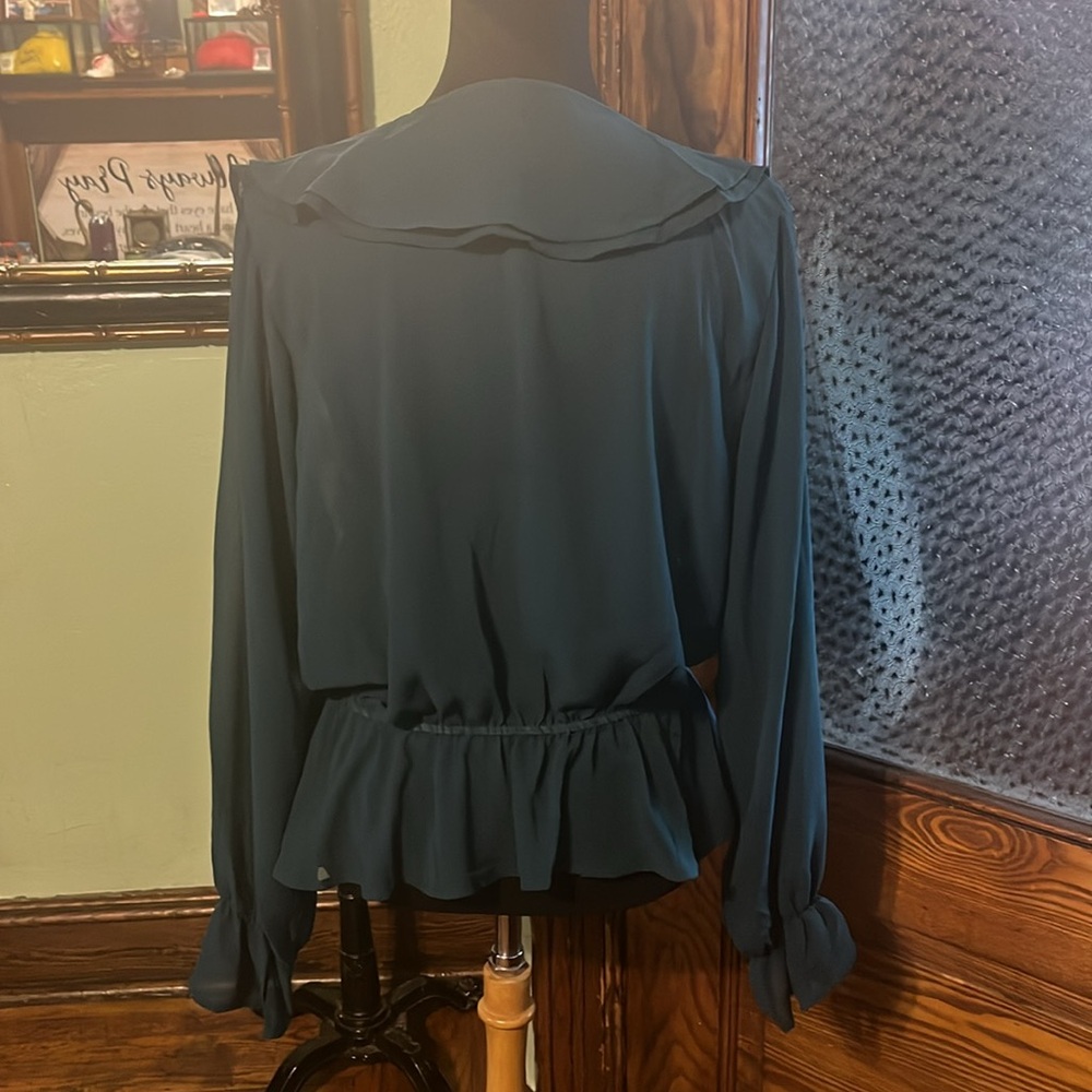 Pull Over V-Neck Blouse - Picture 2 of 2